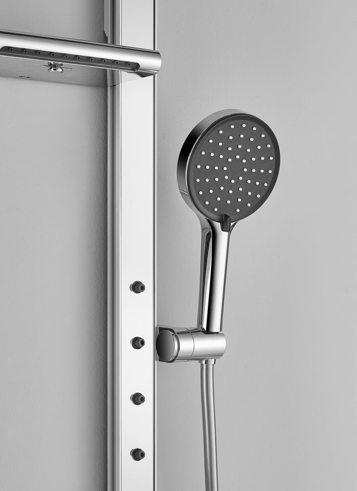 AquaVita: Clarus-Sculpted Shine. Adaptive Power.