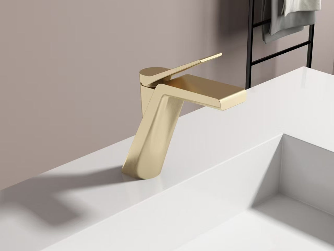 The Galleria: Crest – A Statement in Motion